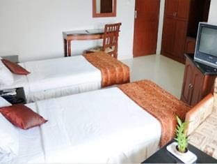 Hotel Peninsula Chennai Exterior foto